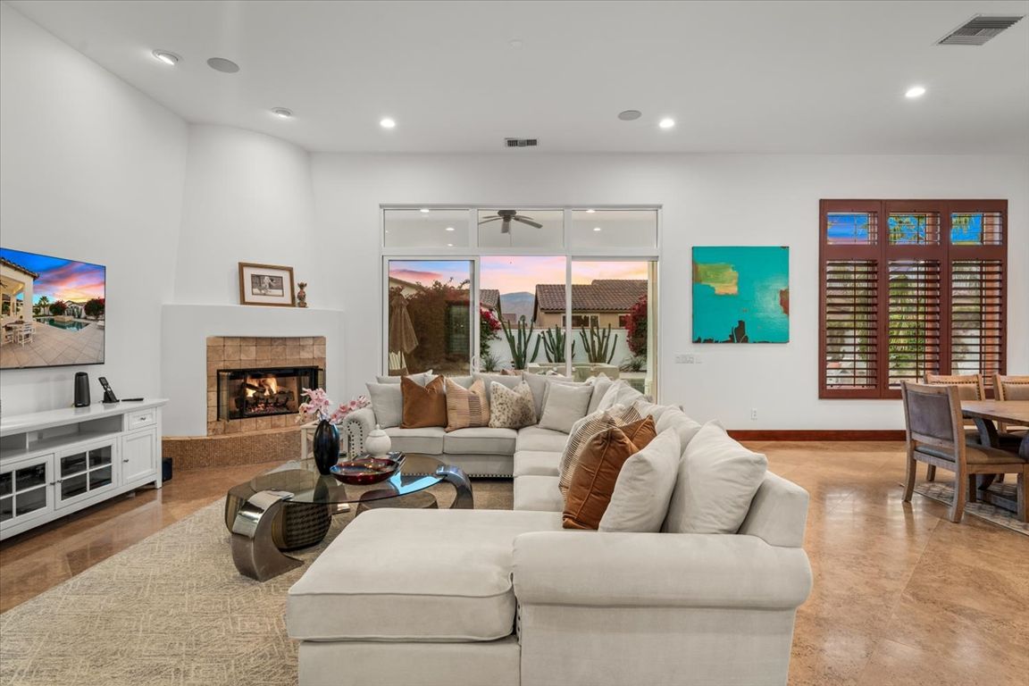 next background image