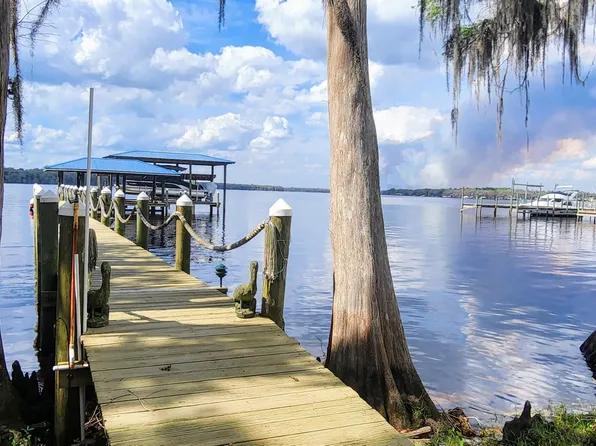 1189 COUNTY ROAD 309, Crescent City, FL 32112