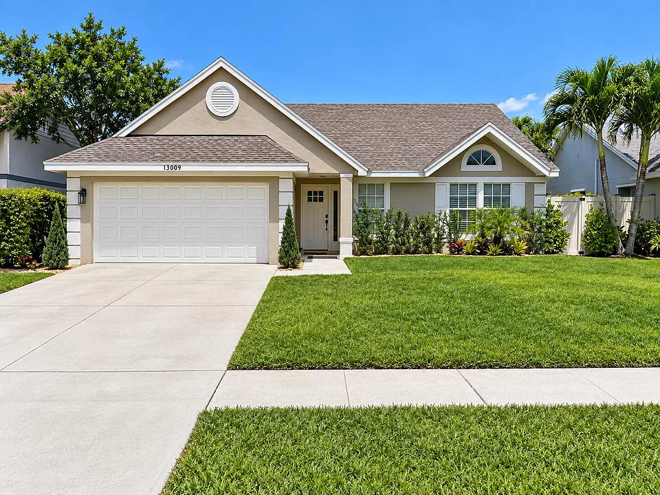 13009 W Meadowbreeze Dr