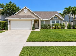 13009 W Meadowbreeze Dr, Wellington, FL 33414