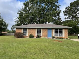 109 Elizabeth Ct, Troy, AL 36079