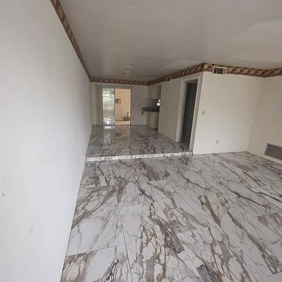 6114 Tuscony Cir — Photo 5