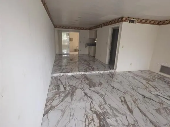 6114 Tuscony Cir, Jacksonville, FL 32277