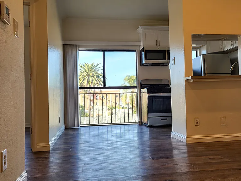 3819 Country Club Dr #202 — Photo 25