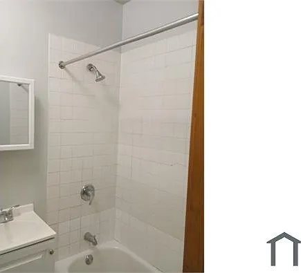 740 E 68th St #3E — Photo 14
