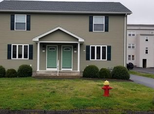 8 Thaddeus St #8, Chicopee, MA 01020