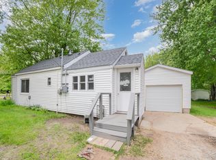 400 Mill St, Coleman, MI 48618