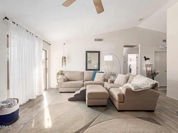 8029 W Whyman Avenue, Phoenix, AZ 85043