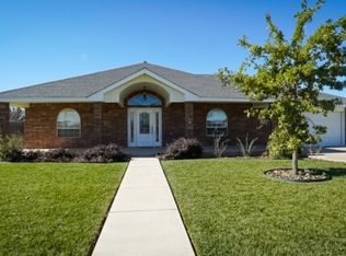 1704 Tiffani Ln, Clovis, NM 88101