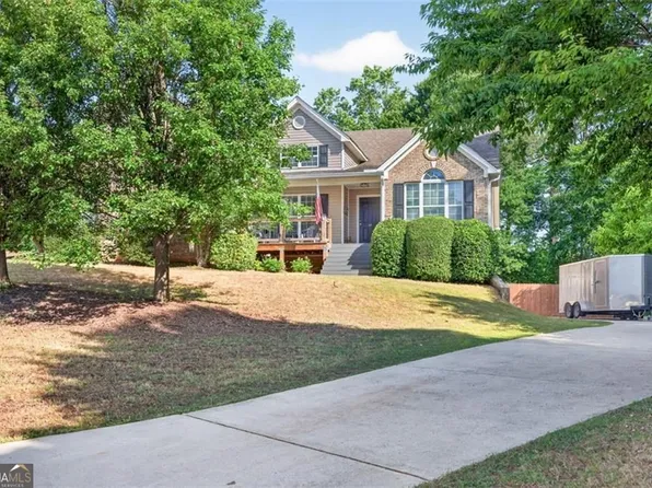 89 Katie Spring Ln, Jefferson, GA 30549