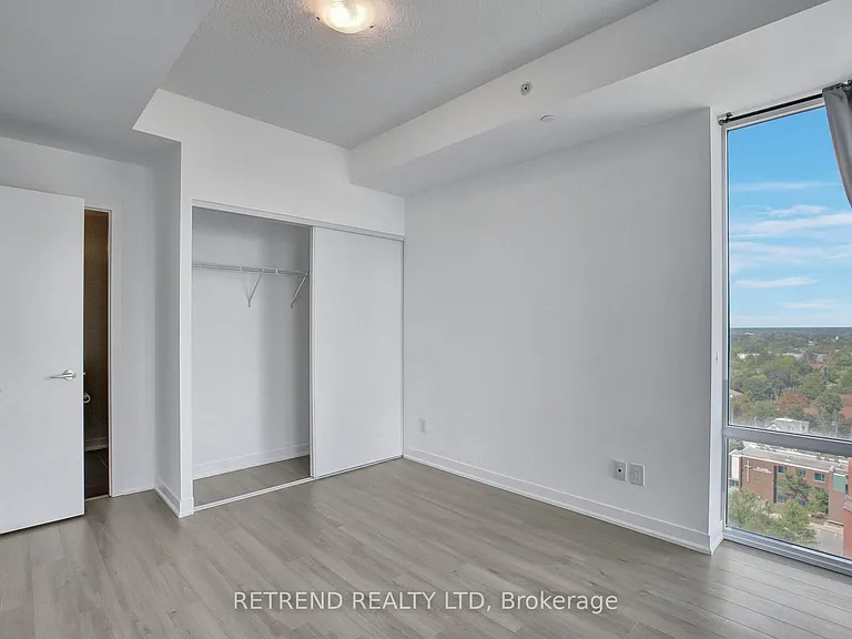 85 Duke St W #1504 — Photo 11