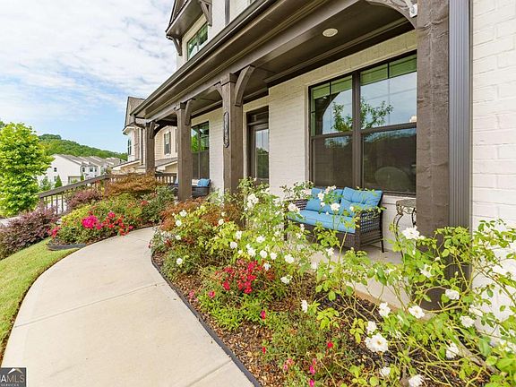 4th image of 4028 Brookmont Way