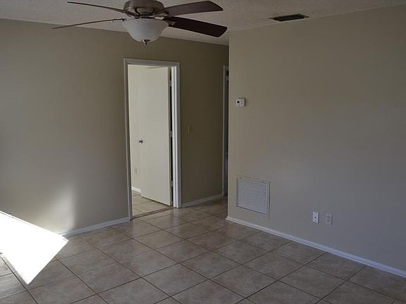 5th image of 9506 Tacoma Ave APT B