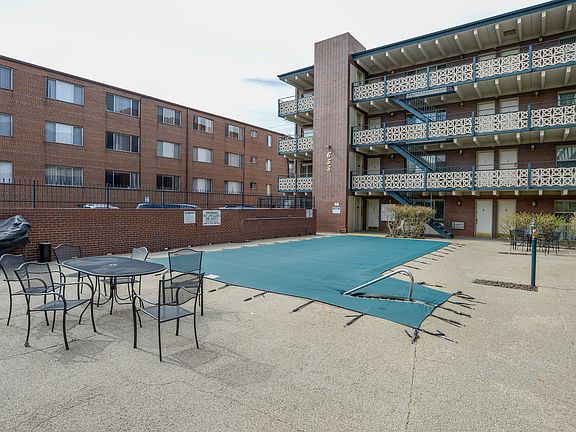 2nd image of 655 Pearl Street #108
