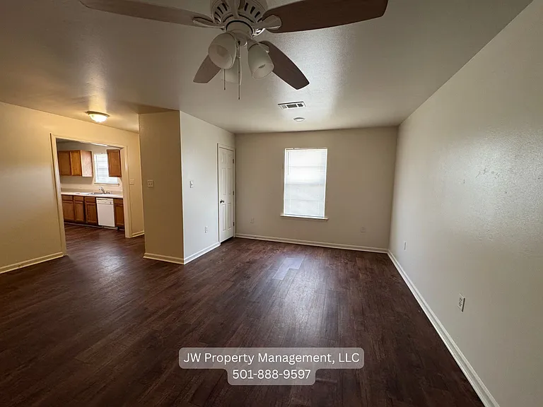 21890 Acacia Dr #0 — Photo 3