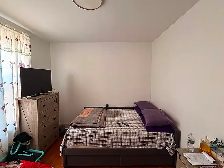 501 Cortelyou Rd #2R — Photo 4