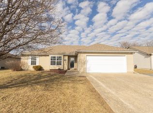 709 E Terrill Rd, Moberly, MO 65270
