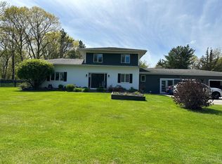 5 Lenbob Ave, Thompson, CT 06277