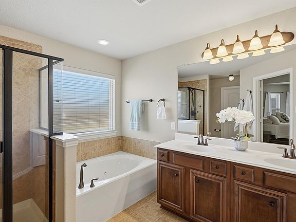 5th image of 8649 Running River Ln