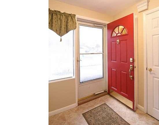2nd image of 2132 Coventry Dr