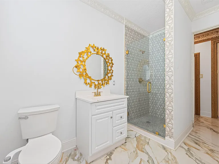 24 Windermere Ln — Photo 14