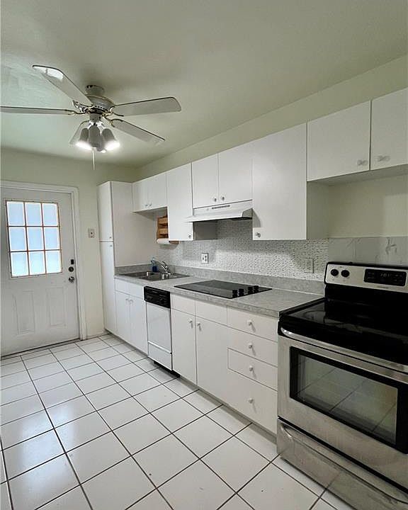 1st image of 936 E Valley Dr