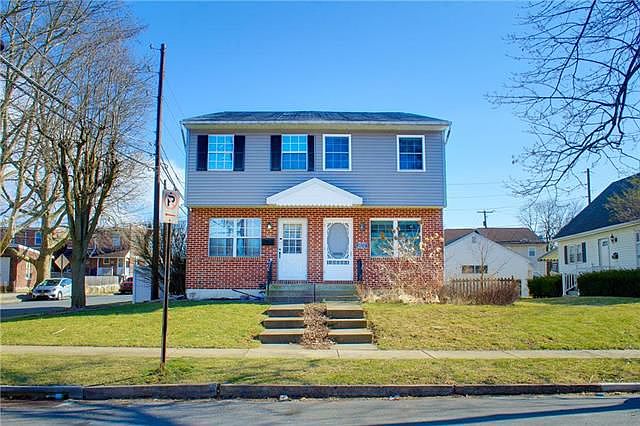 1st image of 2032 W Washington St