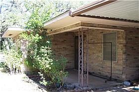 1st image of 306 N McCarty Ave