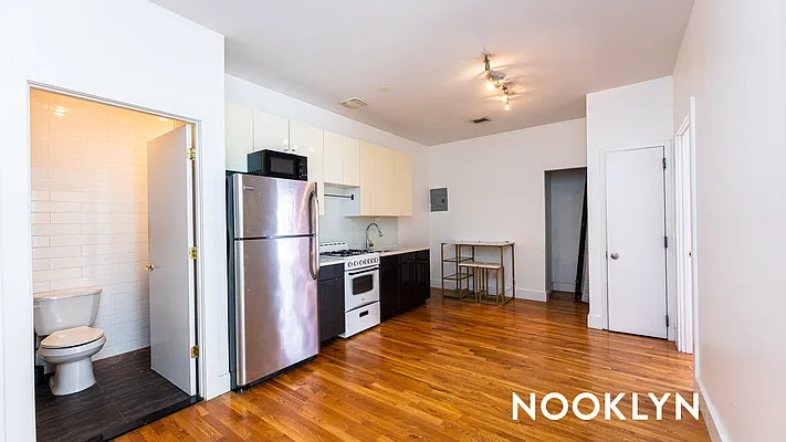 Rented by Nooklyn NYC LLC | media 1