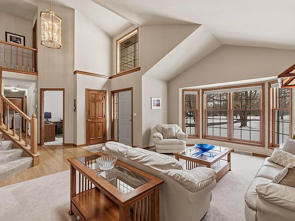 3rd image of 1414 West El Rancho DRIVE