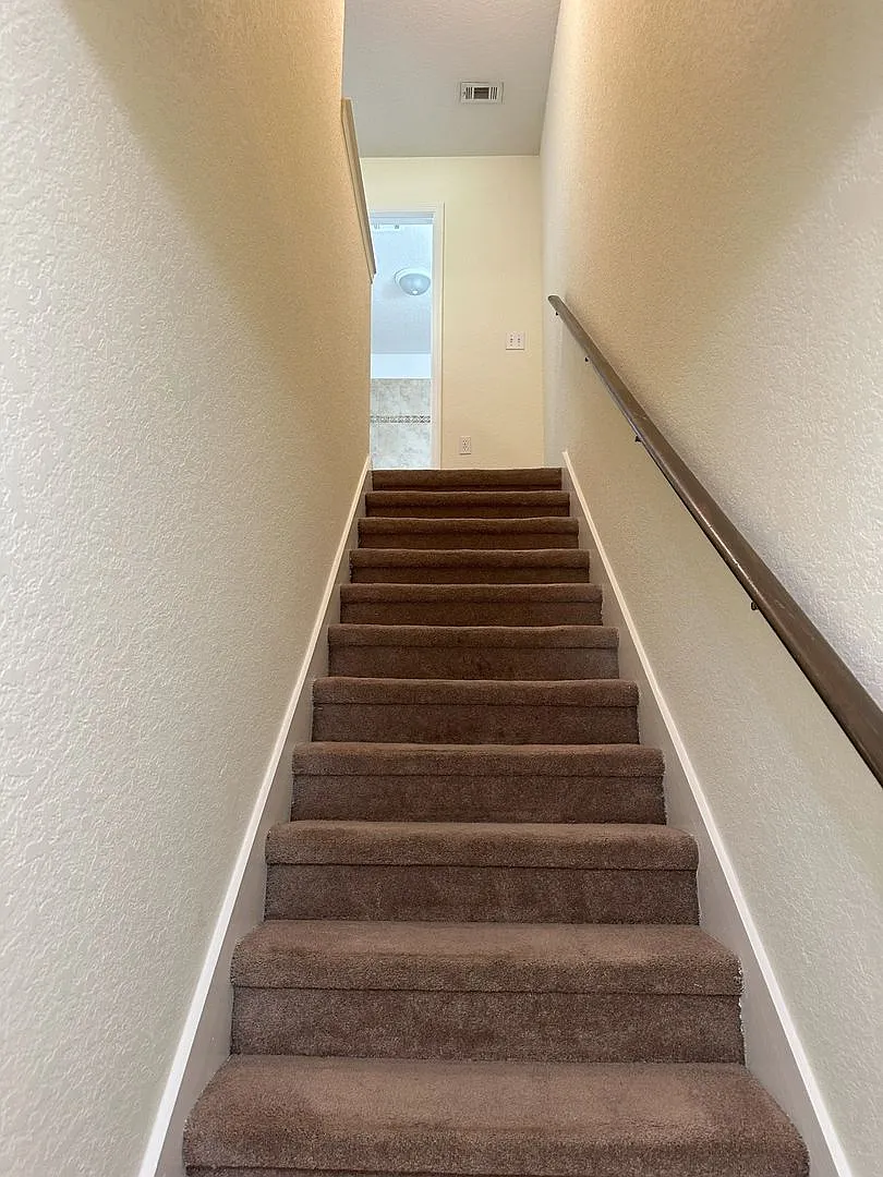 Get to the Pointe! Palm Pointe Condominium — Photo 2