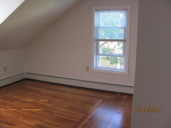 5th image of 2672 Pawtucket Ave #2