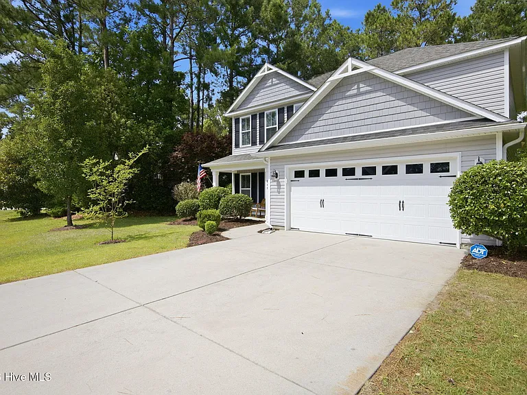 611 Majestic Oaks Dr — Photo 8