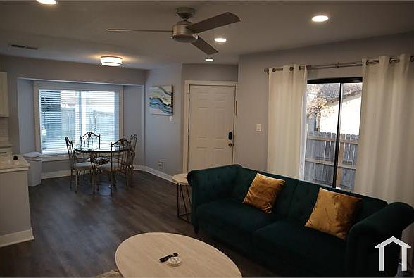 2nd image of 9610 Bratton Dr