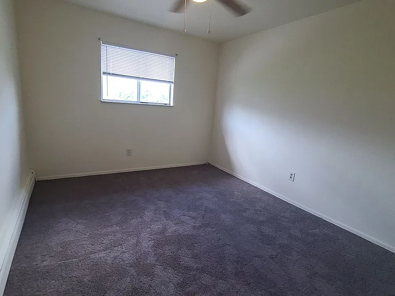 3999 Canal St — Photo 22