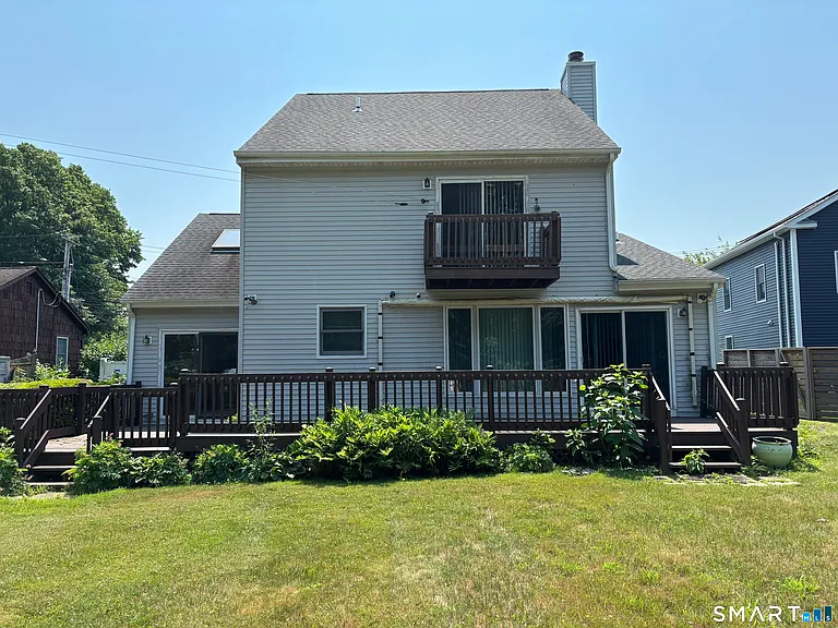 175 Meadows End Rd — Photo 3