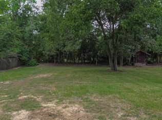 N Oakhurst Dr, Livingston, TX 77351