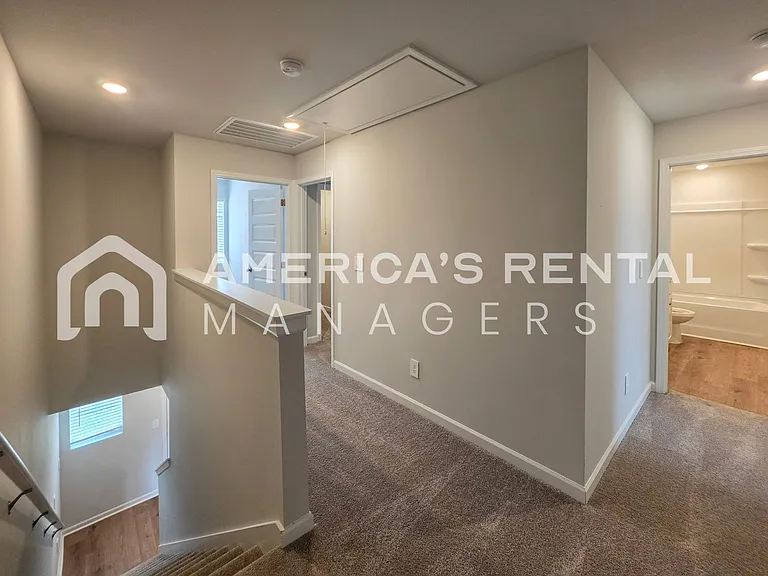 4115 Hudson Rd — Photo 27