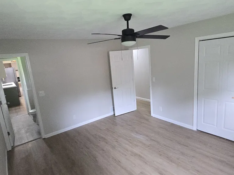 5625 Knollwood Rd — Photo 6