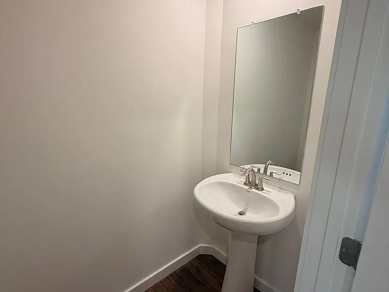 7033 Randleman Dr — Photo 26