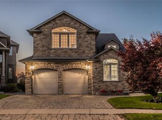 531 Wood Nettle Way, Waterloo, ON N2V 2X9