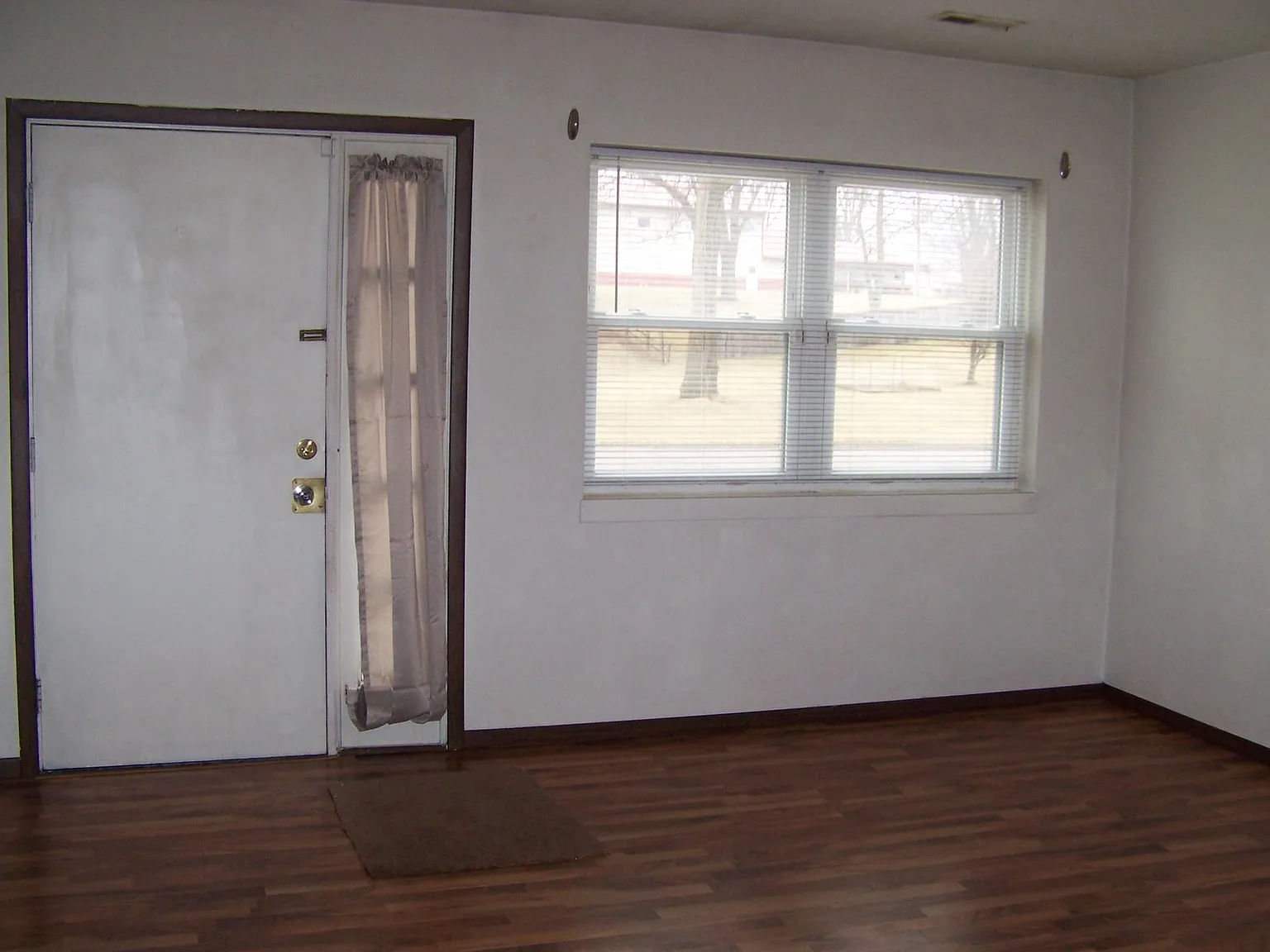 111 Pin Oak Drive — Photo 3