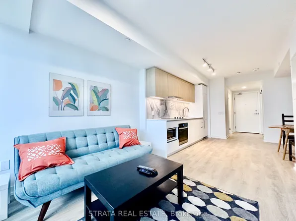 1100 Sheppard Ave W #516, Toronto, ON M3K 0E4