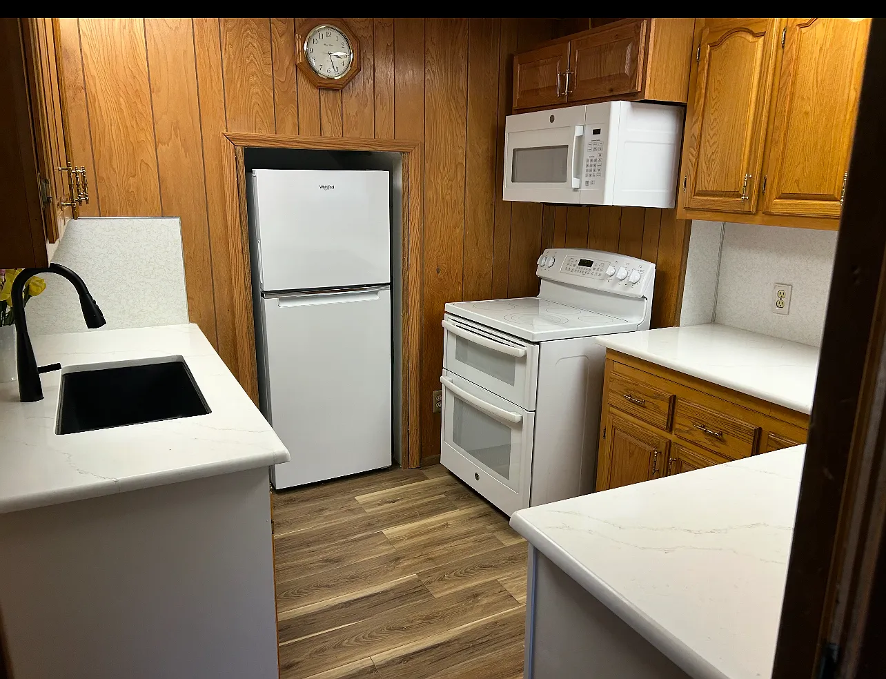 0 Loretta Ave — Photo 4