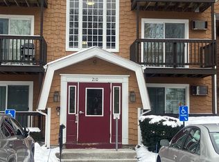 210 Brook Village Rd APT 5, Nashua, NH 03062