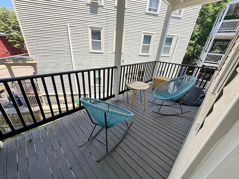 21 Germania St #2 — Photo 11