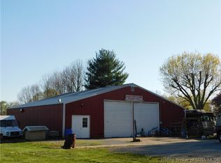 1000 W Market St, Salem, IN 47167