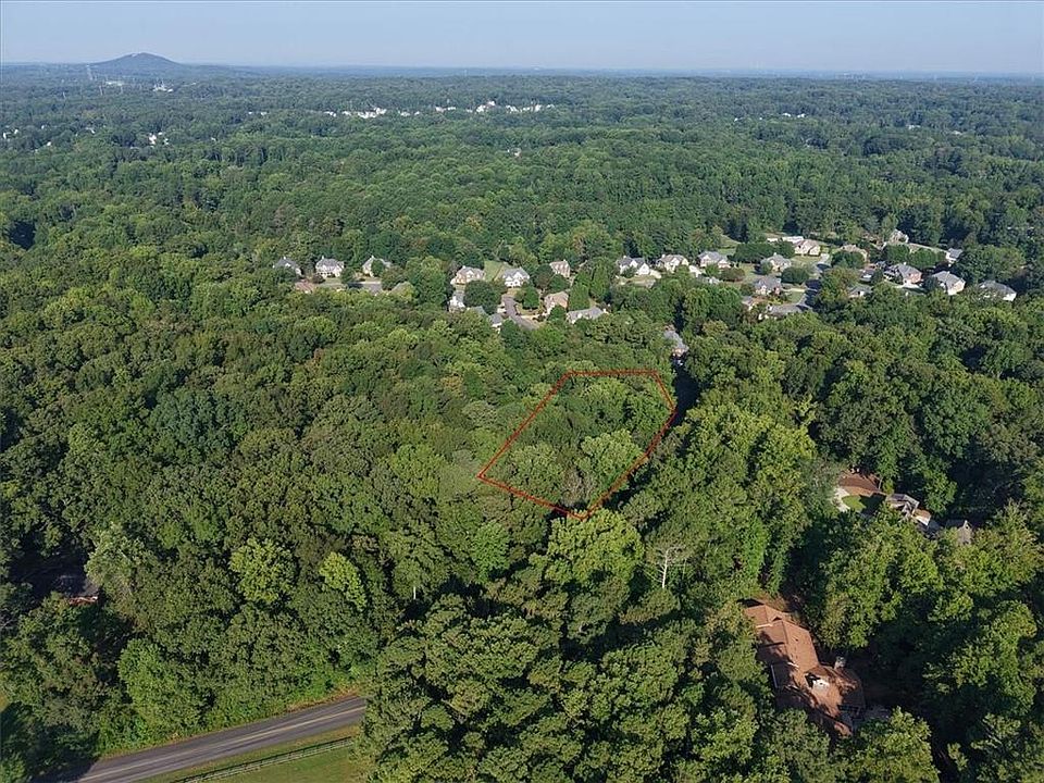 1st image of 211 McDaniel Rd NW #213