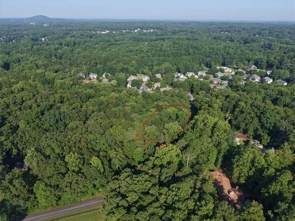 211 McDaniel Rd NW #213, Marietta, GA 30064