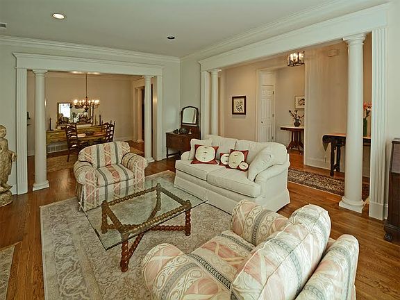 2nd image of 1965 Shadeley Dr